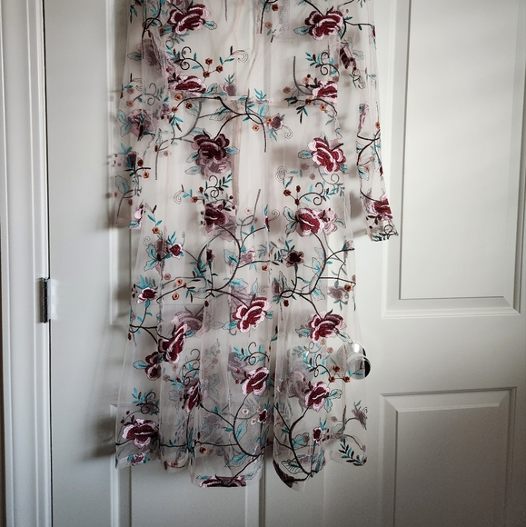 Endless Rose Floral Dress - Picture 2 of 7